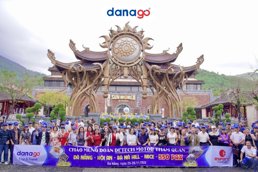 Đoàn 550 khách của DANAGO tham quan Bà Nà Hills